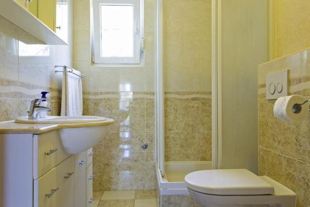 Apartments Nino Seget Vranjica Bilik gambar