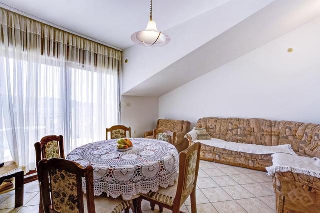 Apartments Nino Seget Vranjica Bilik gambar